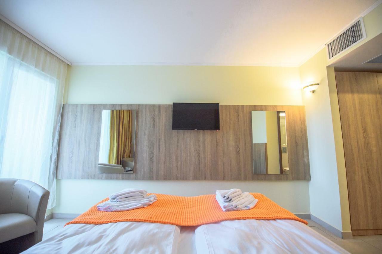 Hotel Piccadilly Mamaia Exteriér fotografie