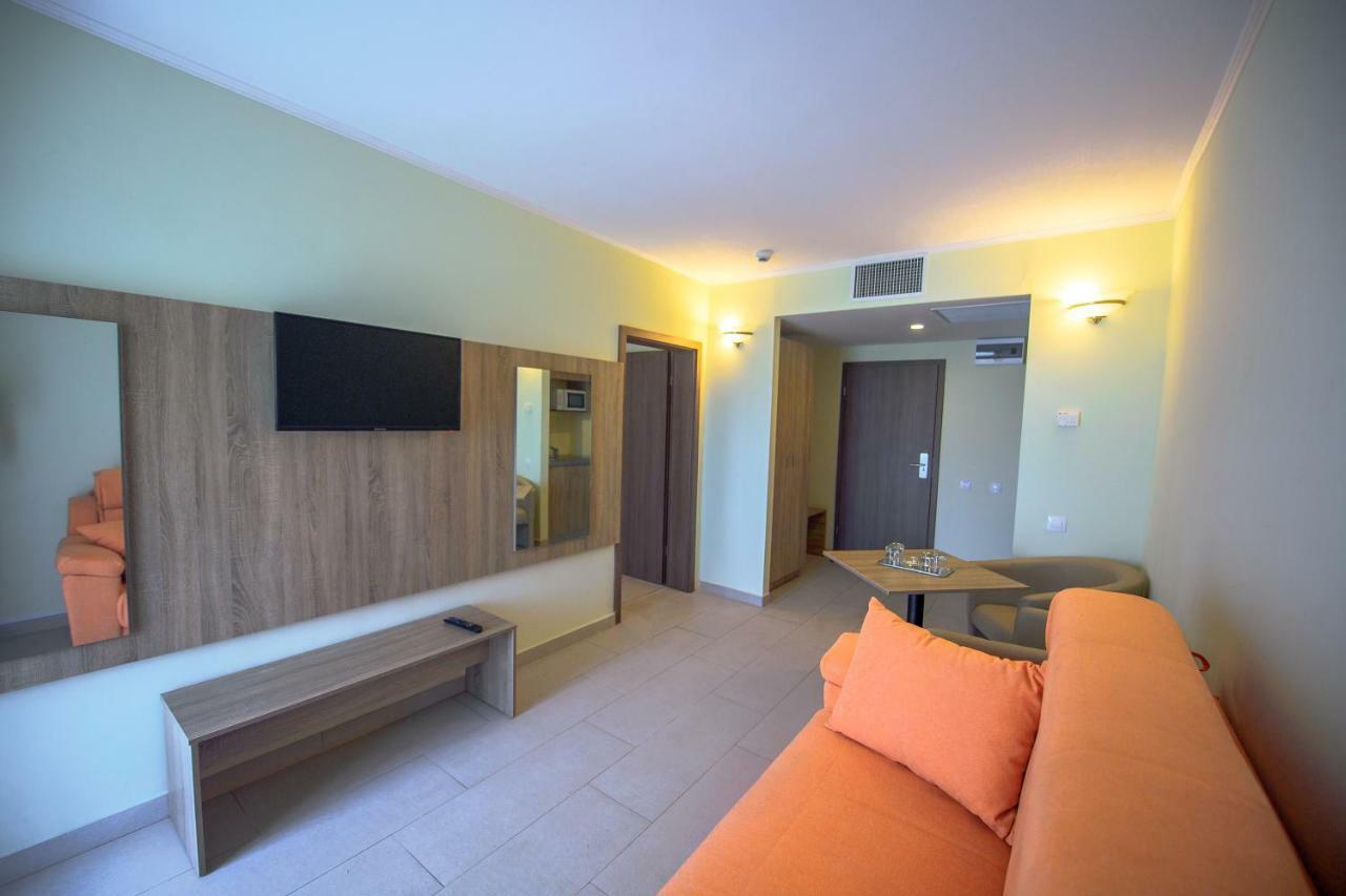 Hotel Piccadilly Mamaia Exteriér fotografie